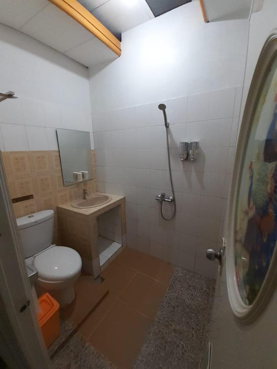 GIO Guesthouse Bogor Chambre photo